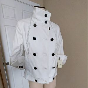 Saltaire Woman White Jacket